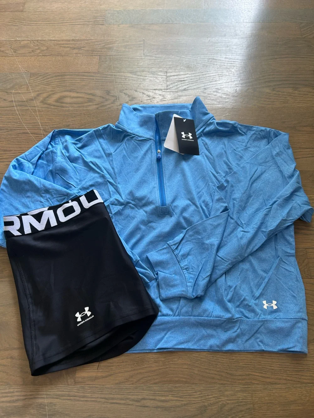 NWT Under Armour Girls Set size XL